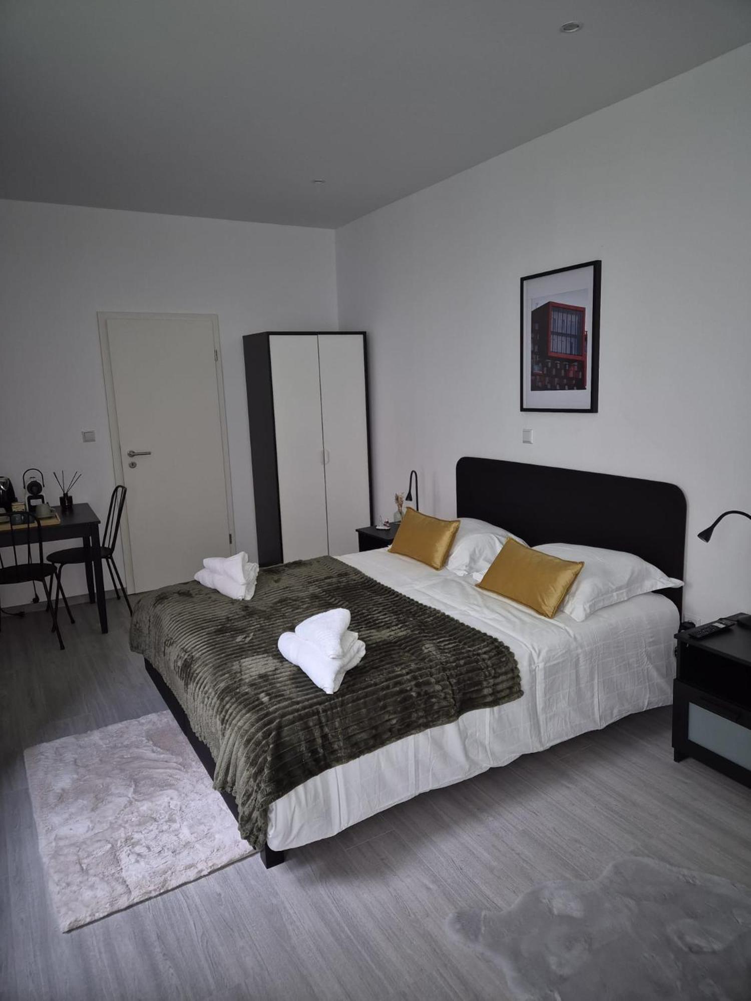 Hotel La Station Люксембург Екстериор снимка